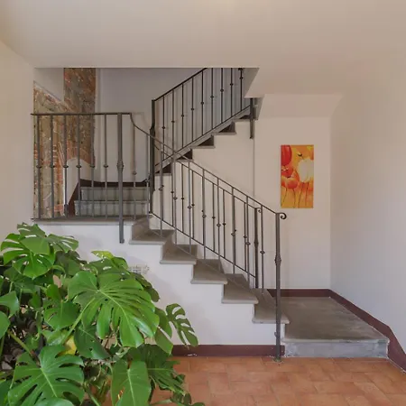Renata By Interhome Lucca